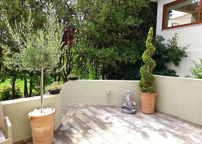 Bloom Achladies (Skiathos)